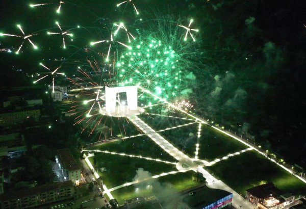 Xankəndidə festival və atəşfəşanlıq olub (FOTO)