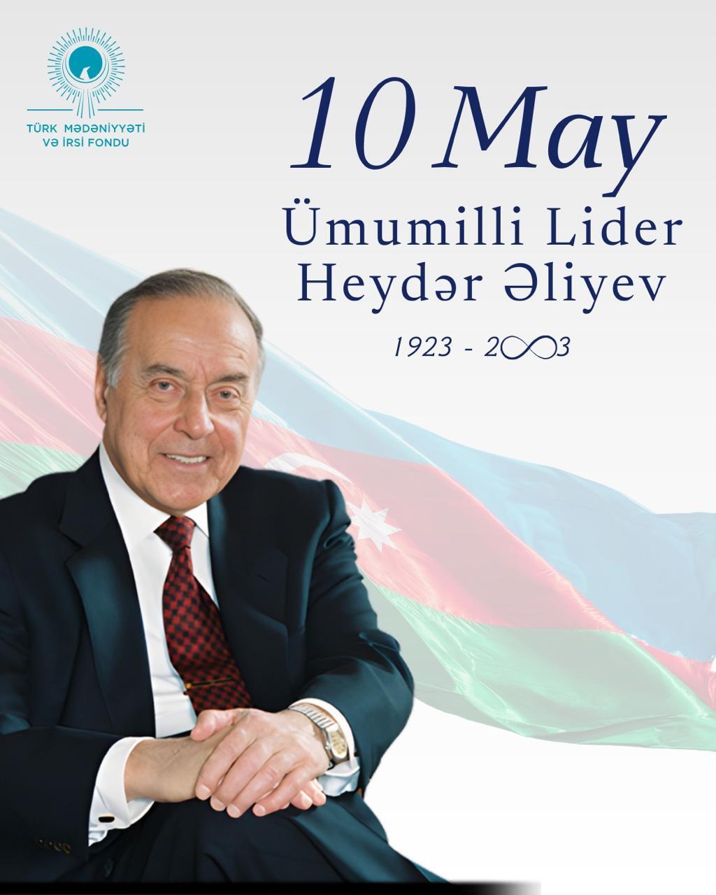 Türk Mədəniyyəti və İrsi Fondu Ümummilli Lider Heydər Əliyevin xatirəsini yad edib (FOTO)