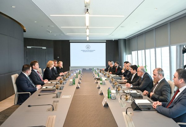 Azərbaycan bp ilə enerji və rəqəmsal infrastruktur üzrə sənədlər imzalayıb (FOTO)