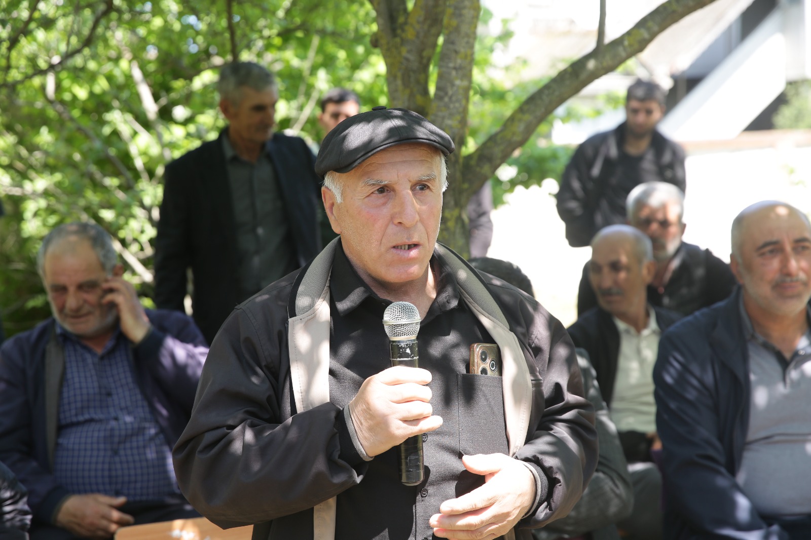 Xaçmazın Əhmədoba kəndində sakinlərin müraciət və təklifləri dinlənilib (FOTO)