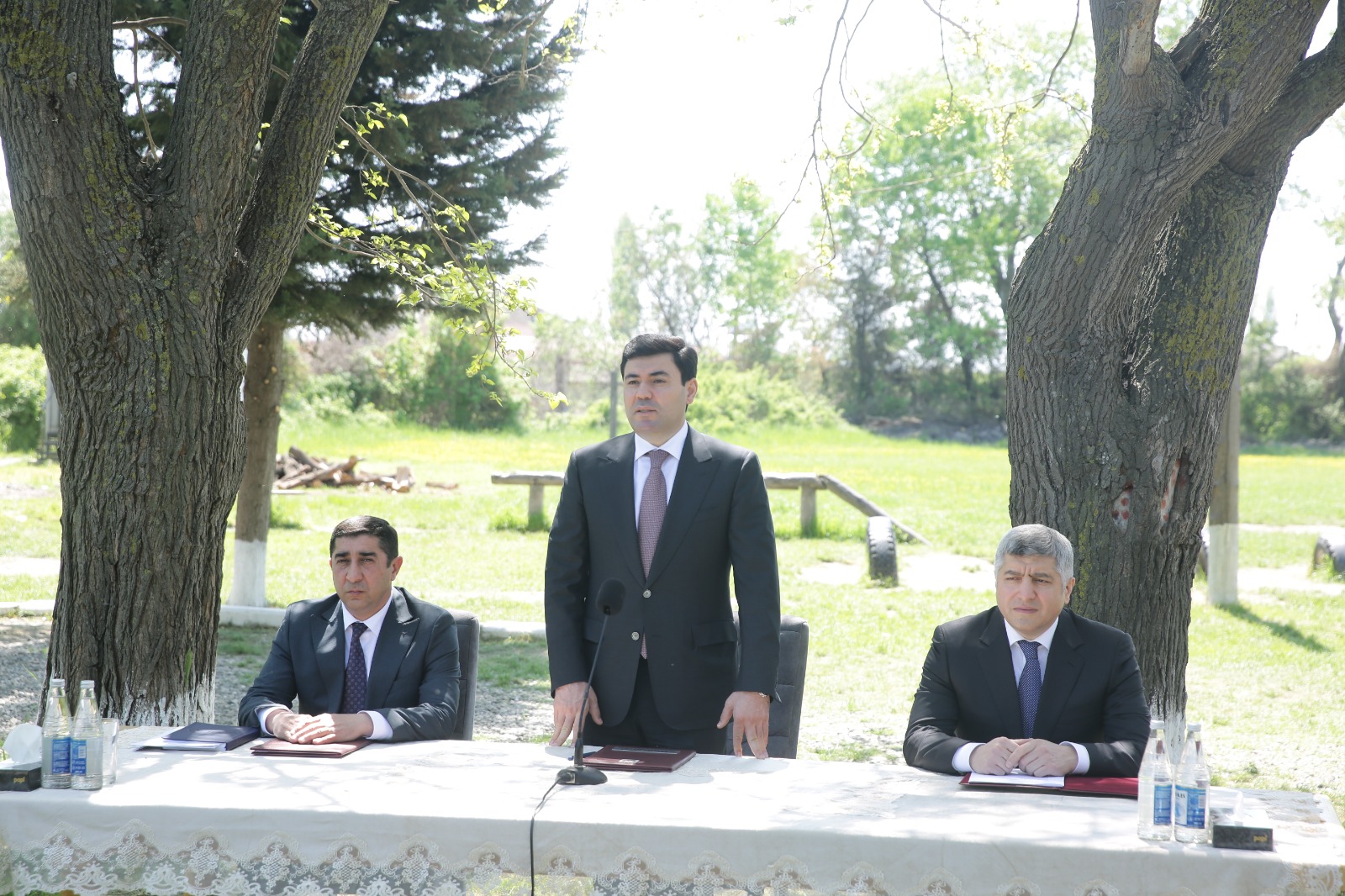 Xaçmazın Əhmədoba kəndində sakinlərin müraciət və təklifləri dinlənilib (FOTO)