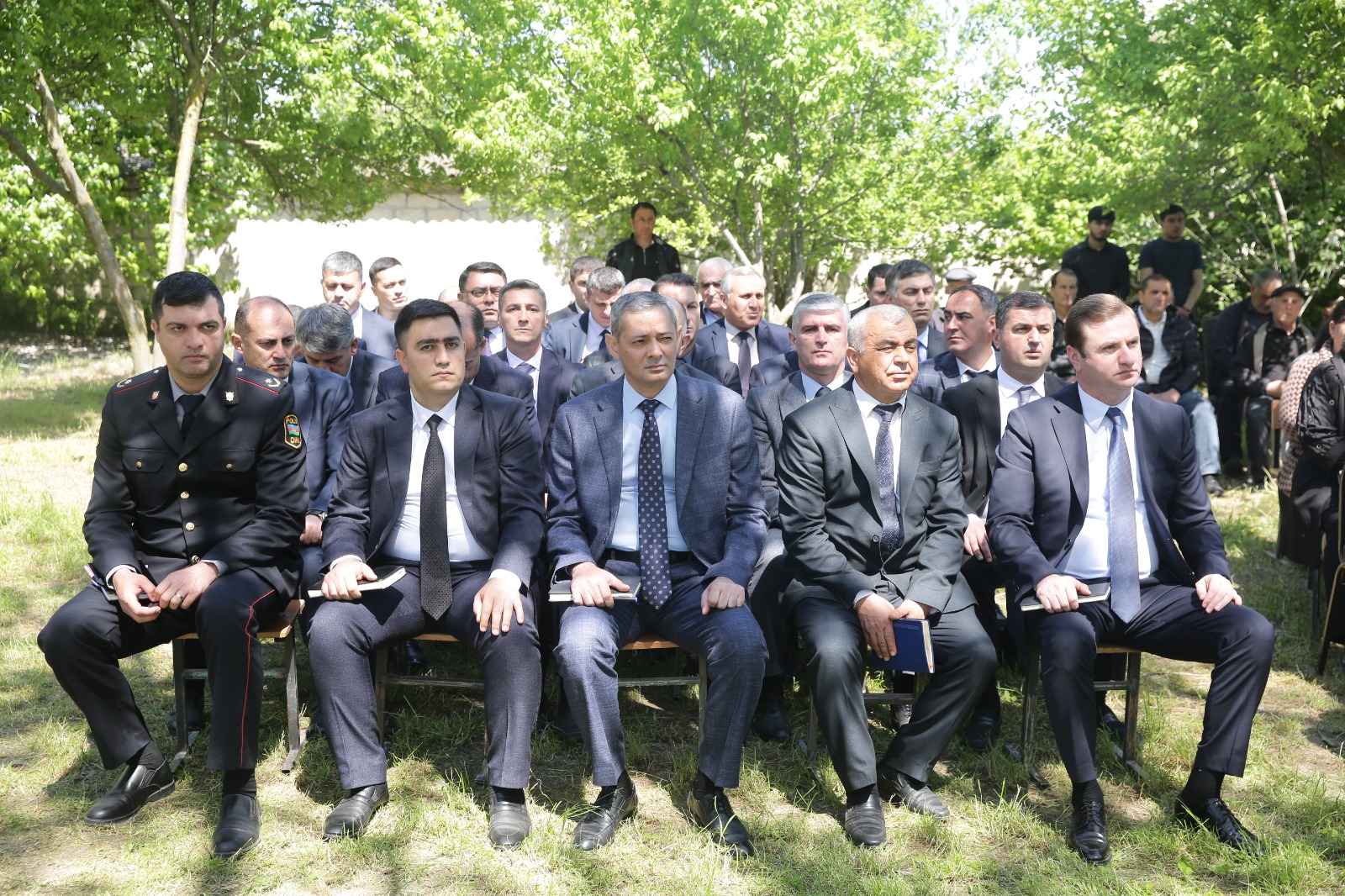 Xaçmazın Əhmədoba kəndində sakinlərin müraciət və təklifləri dinlənilib (FOTO)
