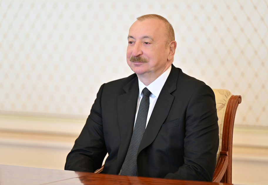 Prezident İlham Əliyev bp şirkətinin baş icraçı direktorunu qəbul edib (FOTOVİDEO)