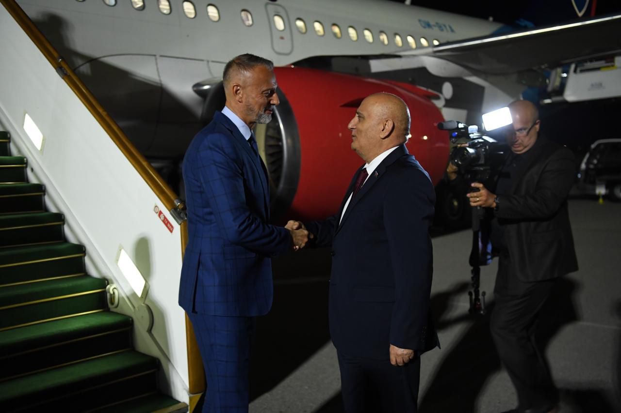Slovakiya Milli Şurasının sədri Azərbaycana gəlib (FOTO)