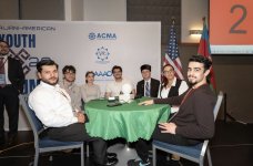 Çikaqoda keçirilən 3-cü Amerika Azərbaycanlı Gənclər Forumu beynəlxalq dialoqa töhfə verib (FOTO)