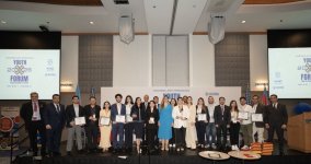 Çikaqoda keçirilən 3-cü Amerika Azərbaycanlı Gənclər Forumu beynəlxalq dialoqa töhfə verib (FOTO)