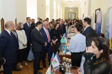 XVII UNEC Karyera və əmək yarmarkası keçirilib (FOTO)