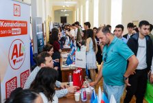 XVII UNEC Karyera və əmək yarmarkası keçirilib (FOTO)