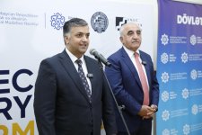 XVII UNEC Karyera və əmək yarmarkası keçirilib (FOTO)