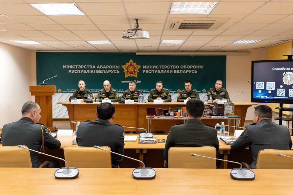 Azərbaycan və Belarus hərbi informasiya sahəsində nümayəndələrinin işçi görüşü keçirilib (FOTO)