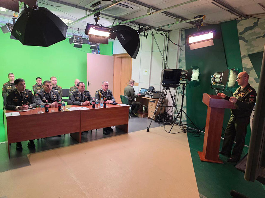 Azərbaycan və Belarus hərbi informasiya sahəsində nümayəndələrinin işçi görüşü keçirilib (FOTO)