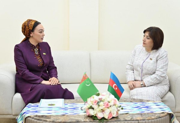 Milli Məclisin sədri Sahibə Qafarova Buxarada Türkmənistan Məclisinin sədri ilə görüşüb (FOTO)