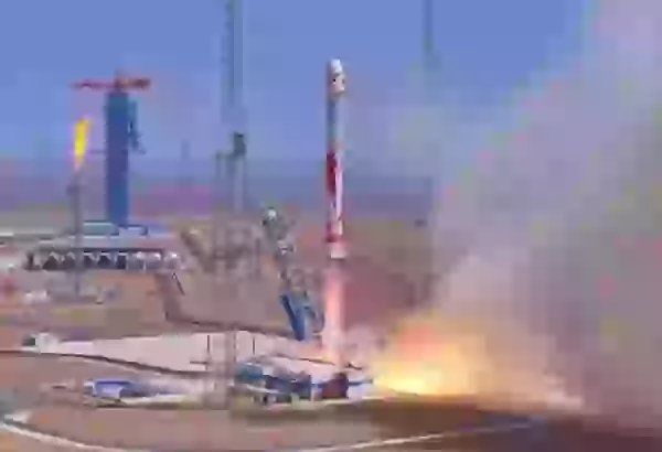 Çin yeni raketini uğurla orbitə çıxarıb
