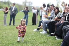 Beynəlxalq Xarıbülbül Festivalı çərçivəsində Şuşada Qarabağ Universitetinin tələbələrinin konserti keçirilib (FOTO)