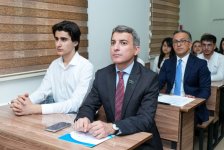 Azərbaycan İlahiyyat İnstitutunda “Ailə dəyərləri” mövzusunda açıq dərs keçirilib (FOTO)