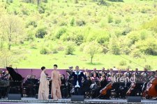 Şuşada "Xarıbülbül" Beynəlxalq Musiqi Festivalının möhtəşəm açılışı keçirilib (FOTO/VİDEO)