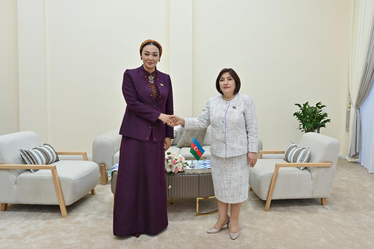 Milli Məclisin sədri Sahibə Qafarova Buxarada Türkmənistan Məclisinin sədri ilə görüşüb (FOTO)