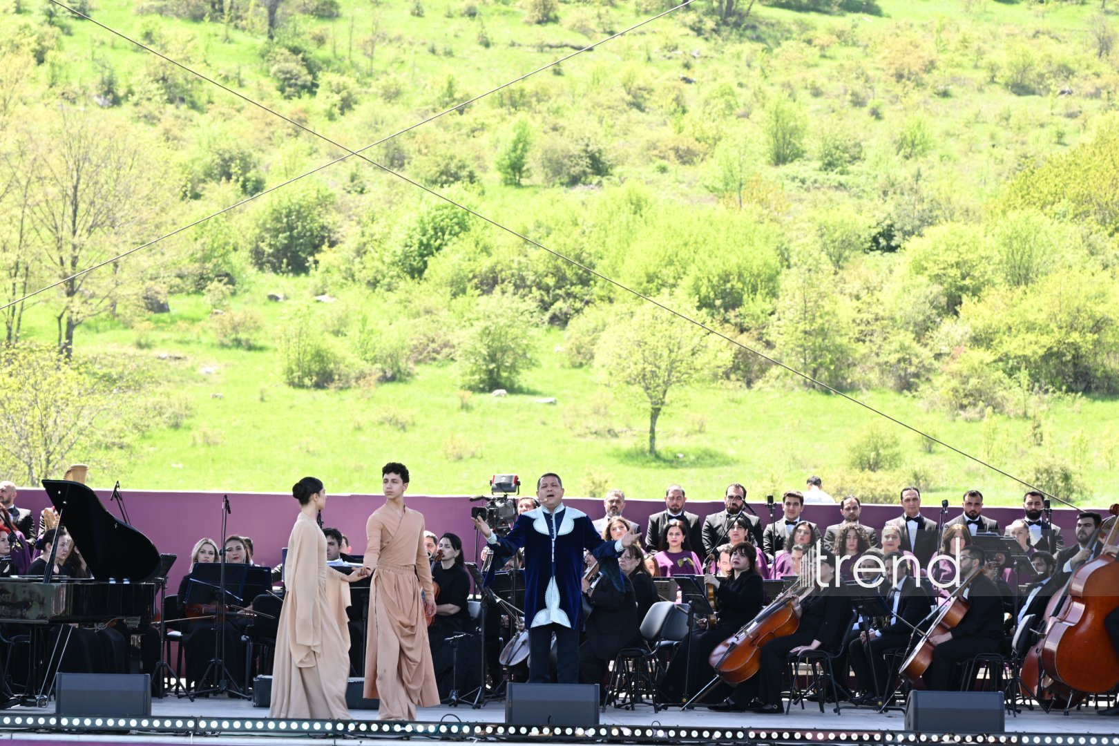 Şuşada "Xarıbülbül" Beynəlxalq Musiqi Festivalının möhtəşəm açılışı keçirilib (FOTO/VİDEO)