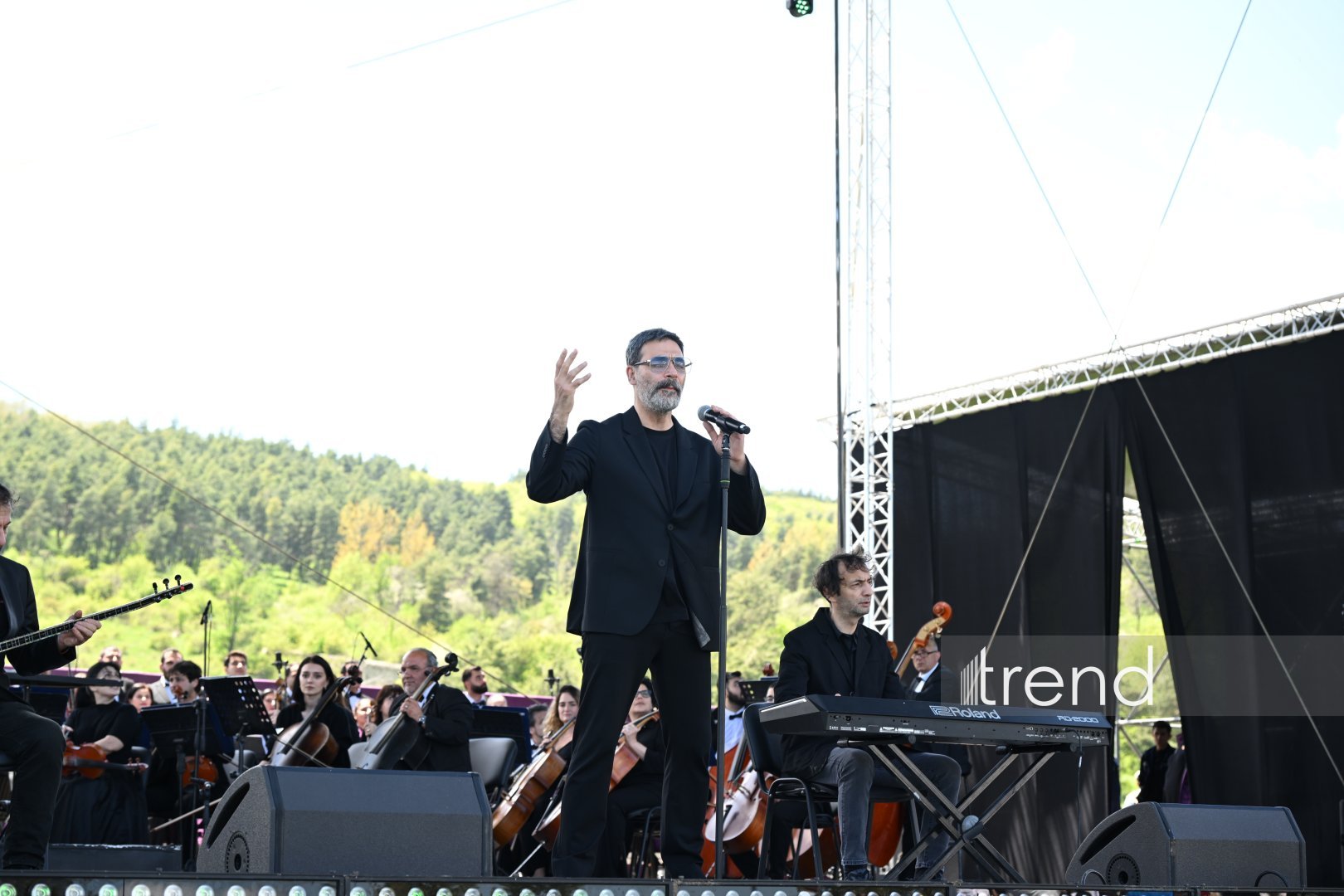 Şuşada "Xarıbülbül" Beynəlxalq Musiqi Festivalının möhtəşəm açılışı keçirilib (FOTO/VİDEO)