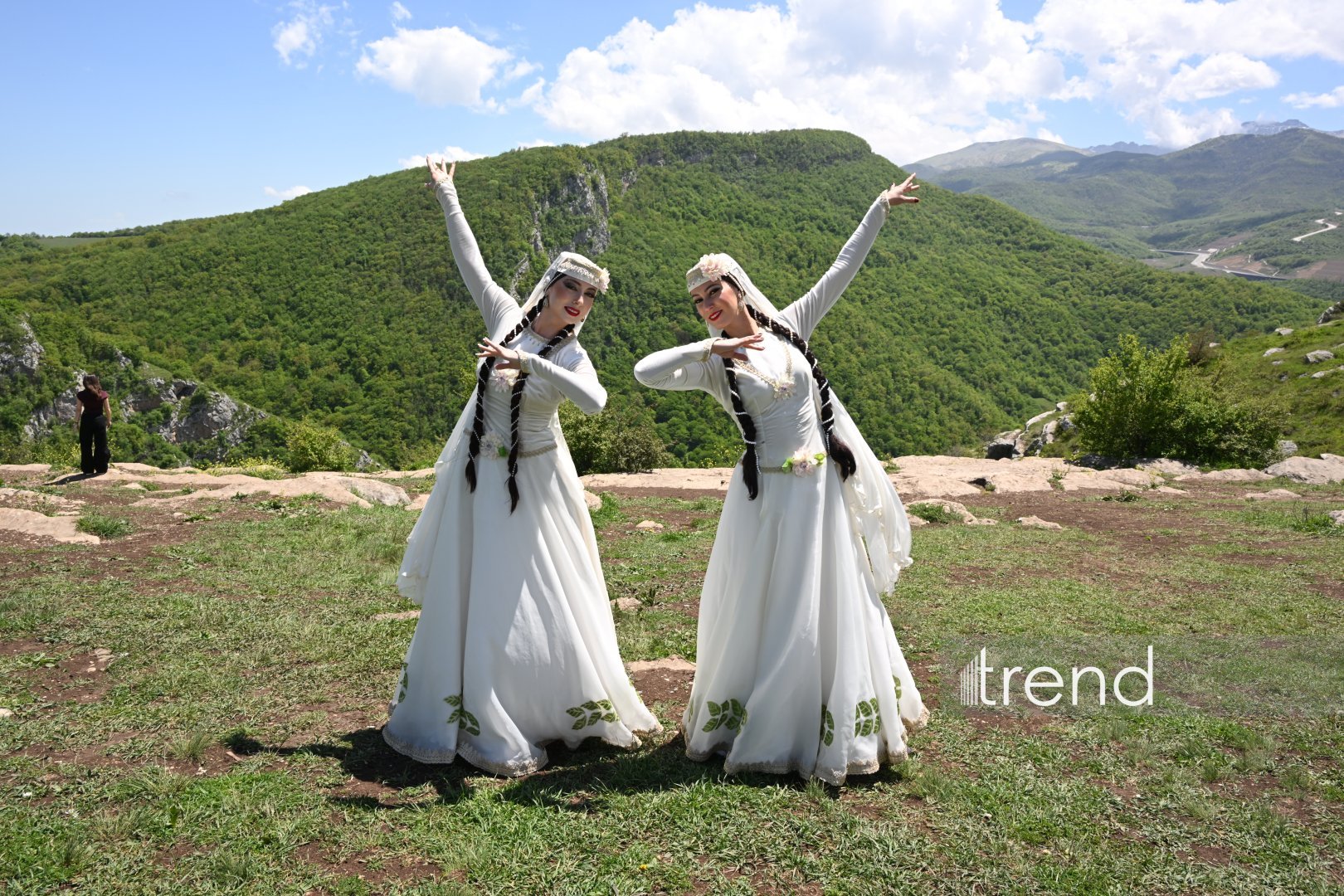 Şuşada "Xarıbülbül" Beynəlxalq Musiqi Festivalının möhtəşəm açılışı keçirilib (FOTO/VİDEO)