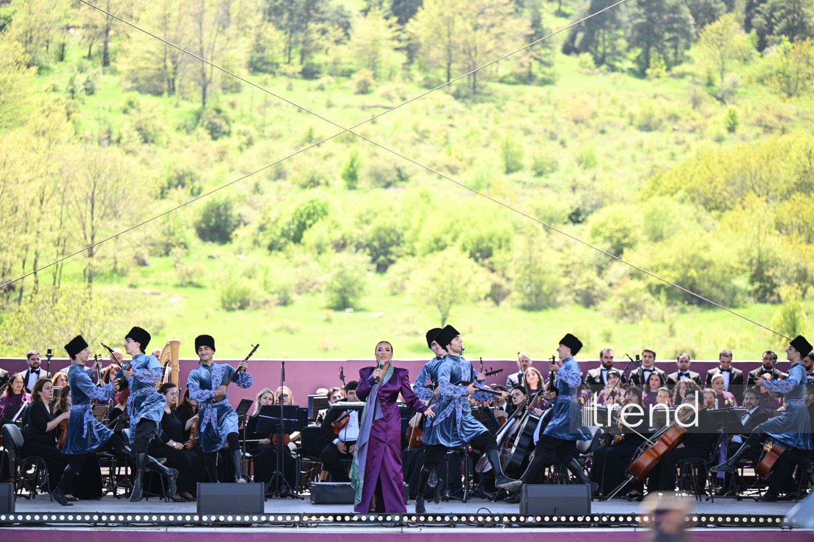 Şuşada "Xarıbülbül" Beynəlxalq Musiqi Festivalının möhtəşəm açılışı keçirilib (FOTO/VİDEO)