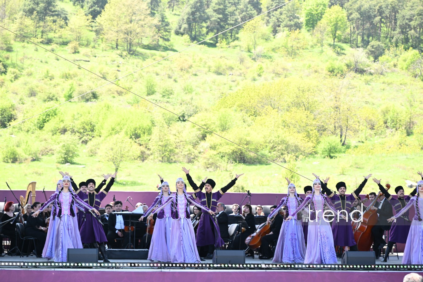 Şuşada "Xarıbülbül" Beynəlxalq Musiqi Festivalının möhtəşəm açılışı keçirilib (FOTO/VİDEO)