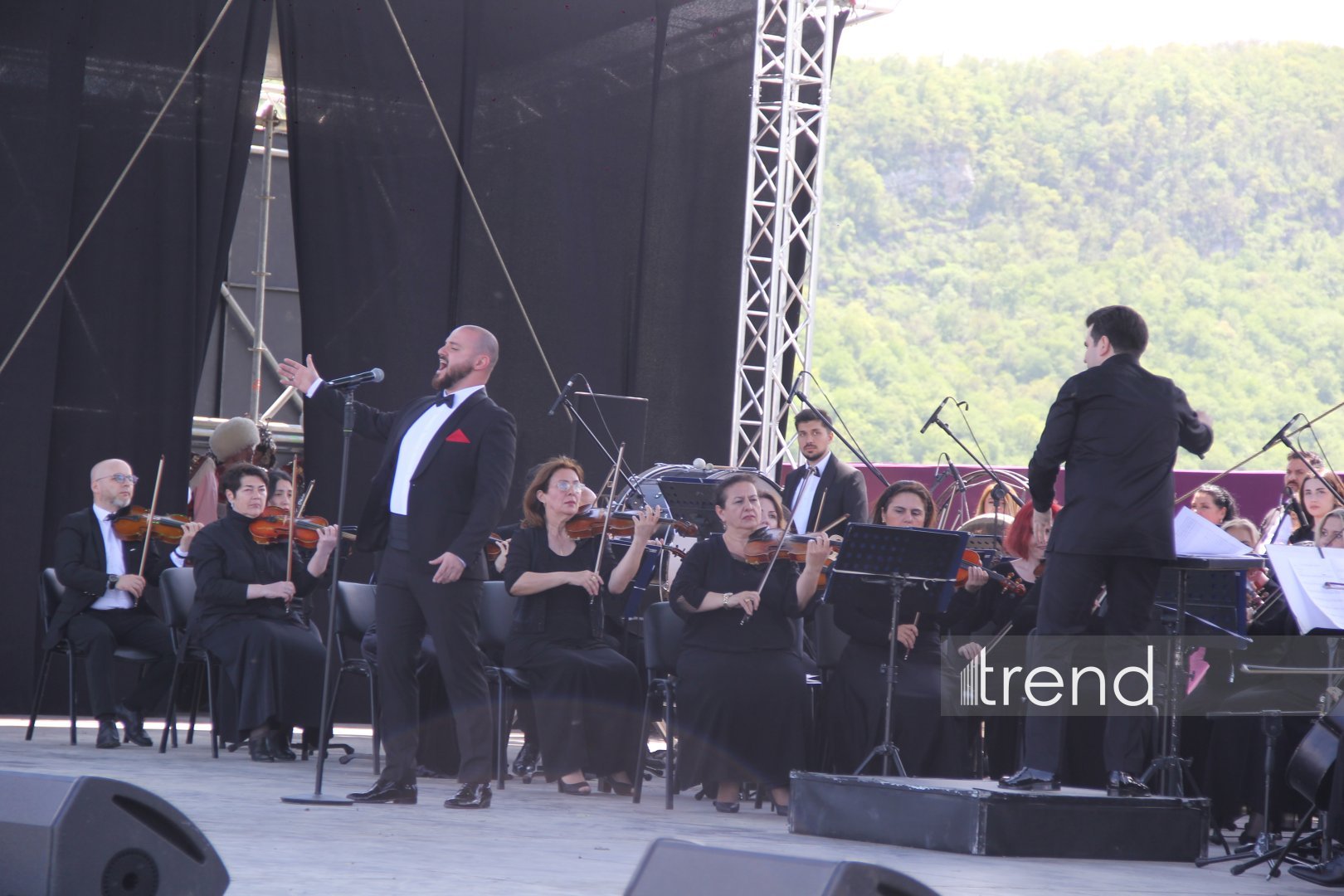 Şuşada "Xarıbülbül" Beynəlxalq Musiqi Festivalının möhtəşəm açılışı keçirilib (FOTO/VİDEO)