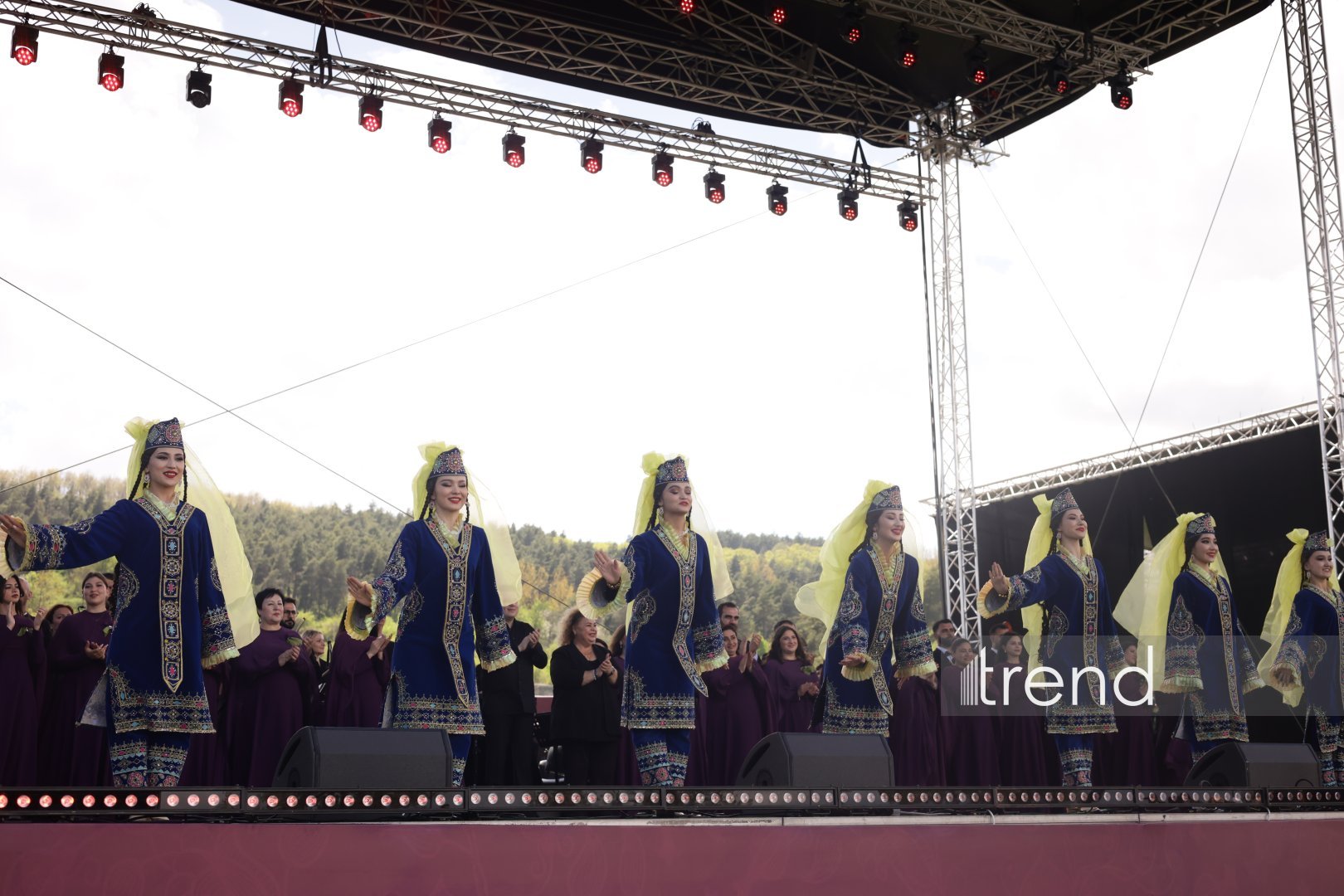 Şuşada "Xarıbülbül" Beynəlxalq Musiqi Festivalının möhtəşəm açılışı keçirilib (FOTO/VİDEO)