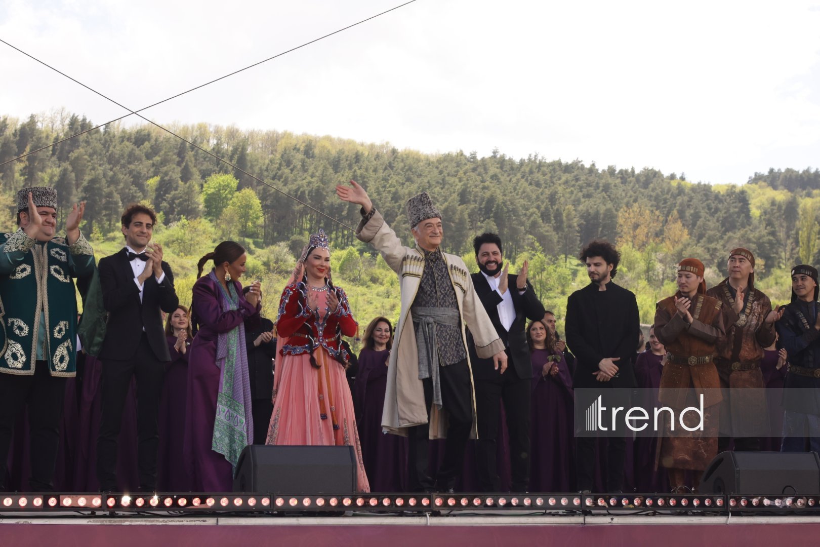 Şuşada "Xarıbülbül" Beynəlxalq Musiqi Festivalının möhtəşəm açılışı keçirilib (FOTO/VİDEO)