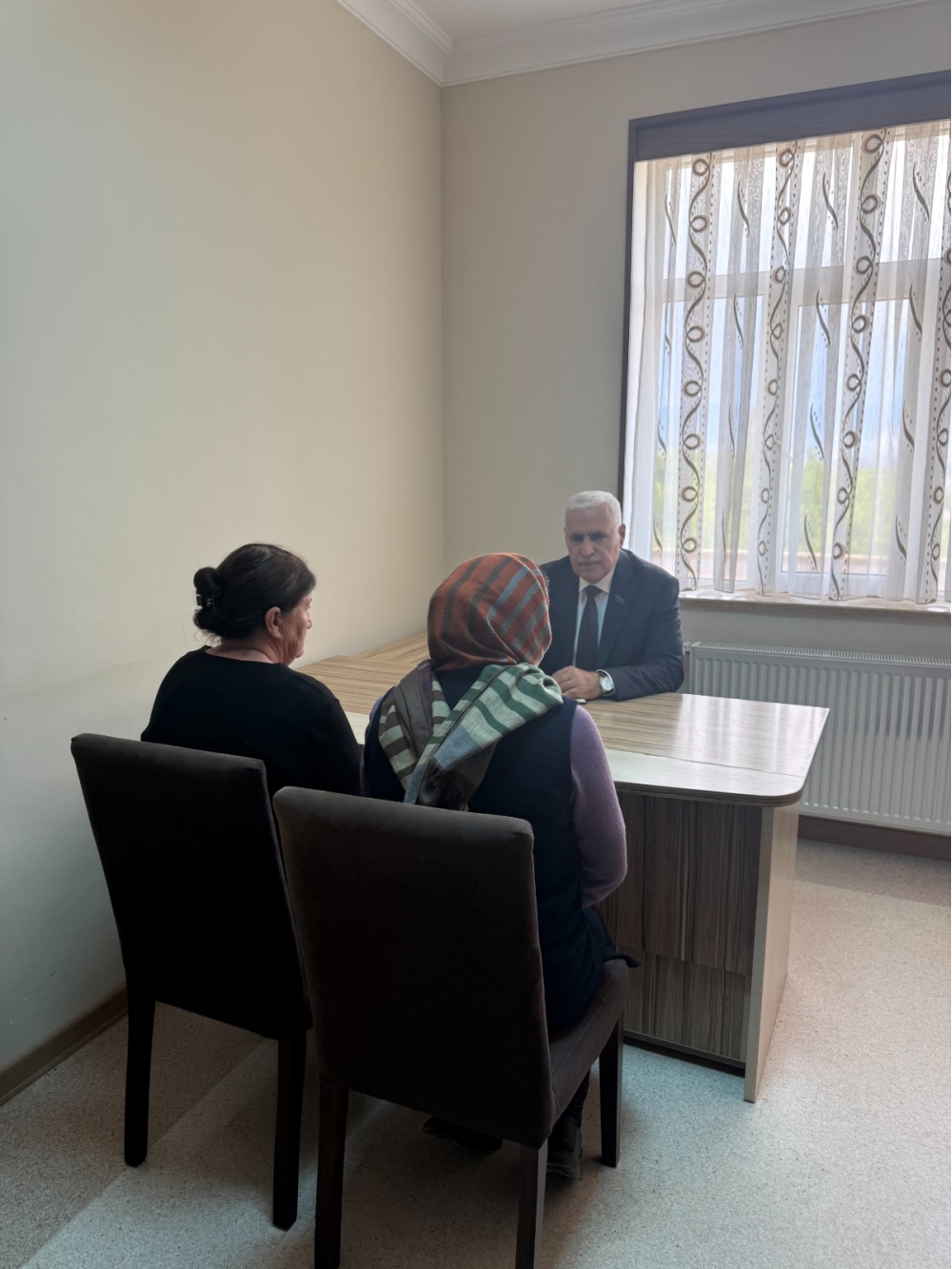 Milli Məclisin deputatı Vüqar Rəhimzadə Ordubadda seçiciləri ilə növbəti görüşünü keçirib (FOTO)