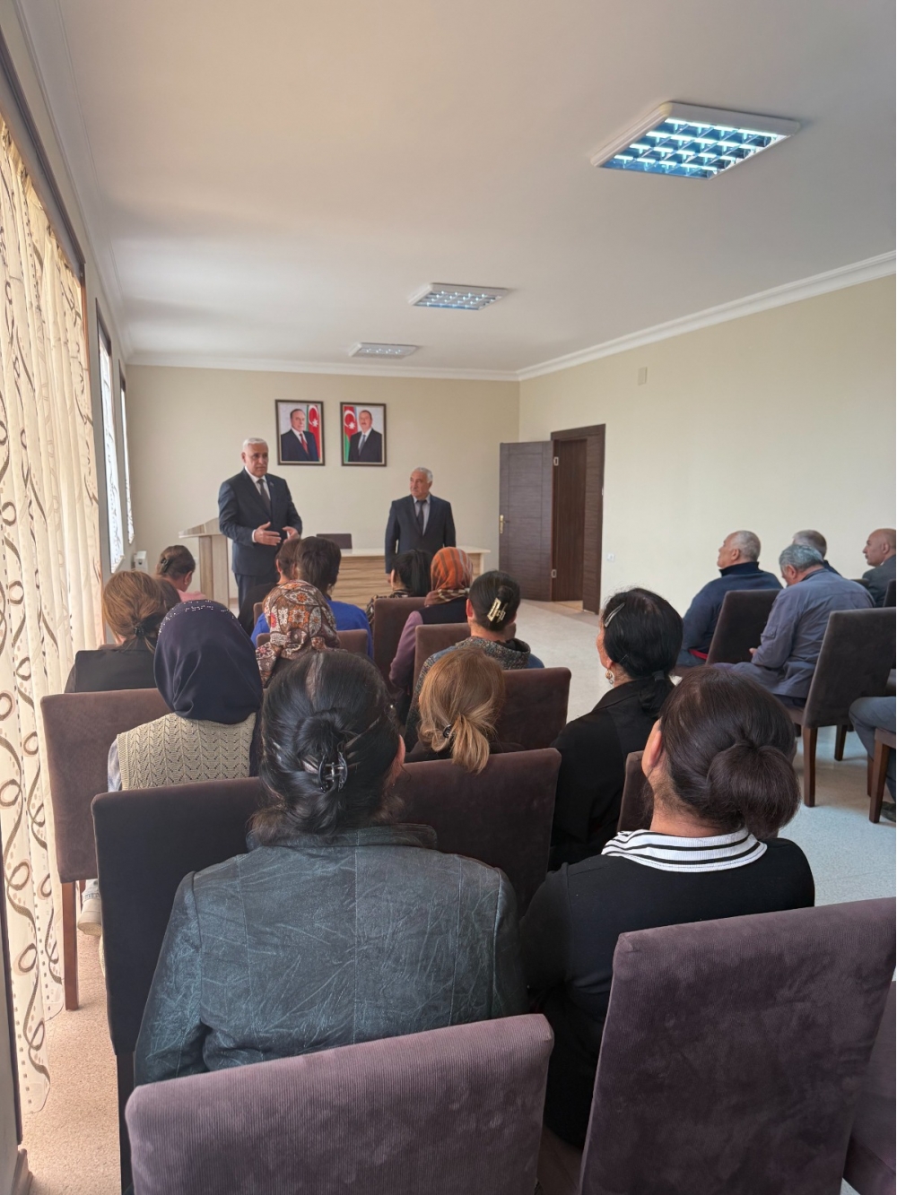 Milli Məclisin deputatı Vüqar Rəhimzadə Ordubadda seçiciləri ilə növbəti görüşünü keçirib (FOTO)