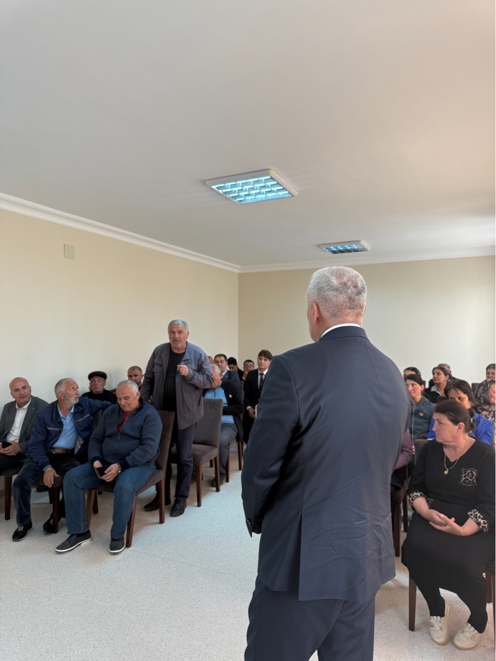 Milli Məclisin deputatı Vüqar Rəhimzadə Ordubadda seçiciləri ilə növbəti görüşünü keçirib (FOTO)