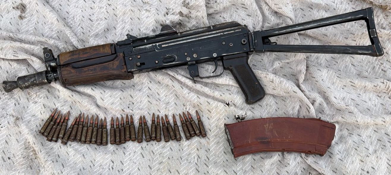 Sabunçuda əməliyyat: avtomat və patronlar aşkarlanıb (FOTO)