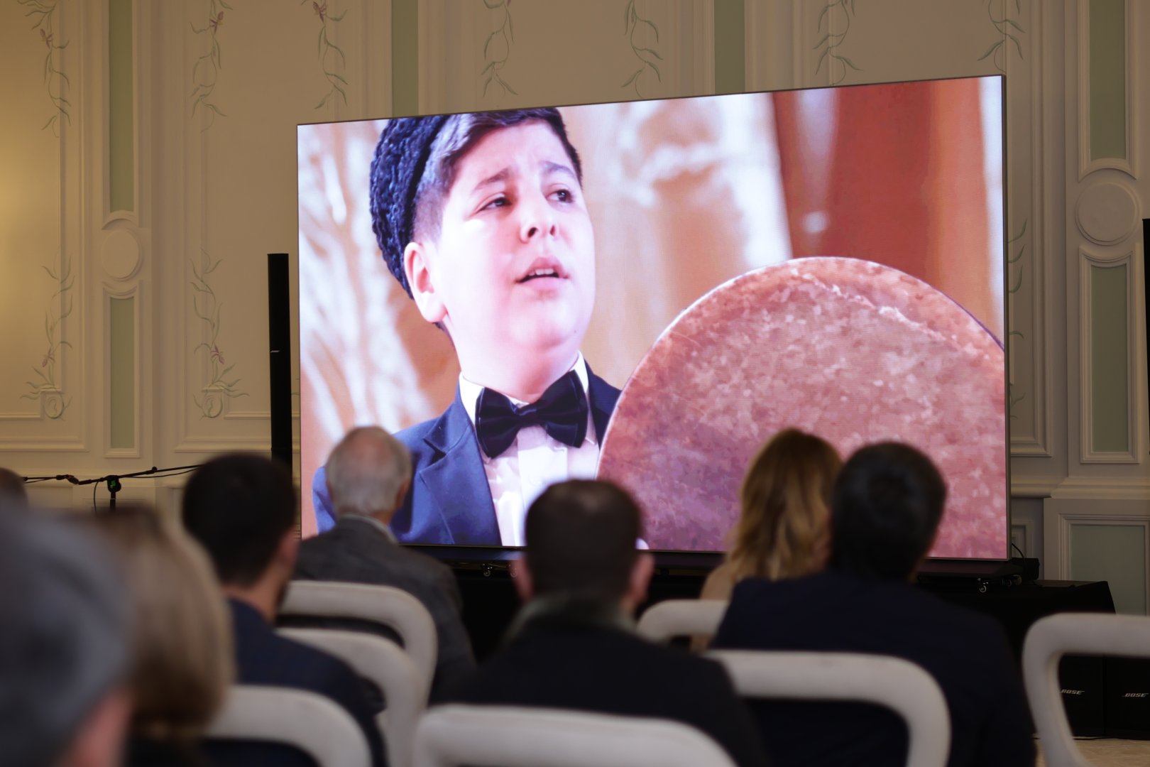 “Xarıbülbül” festivalında “Şuşa, sevgilim” filmi nümayiş olunub (FOTO)