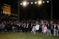 “Turan” Etno-Folk Ansamblı “Xarıbülbül” musiqi festivalında çıxış edib (FOTO/VİDEO)