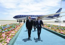 Prezident İlham Əliyev Qazaxıstana işgüzar səfərə gəlib (FOTO)