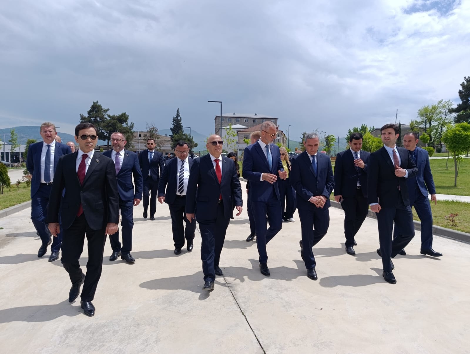 Slovakiya Milli Şurası sədrinin başçılıq etdiyi nümayəndə heyəti Xankəndidə quruculuq işləri ilə tanış olub (FOTO)
