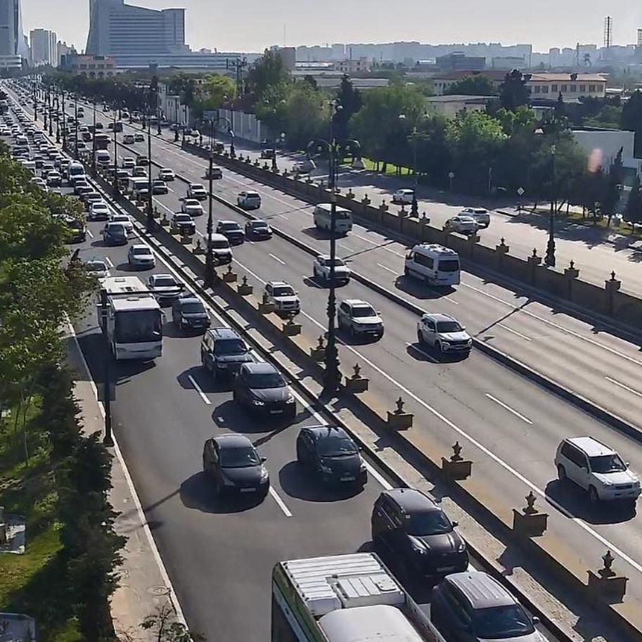 DİQQƏT: Bu yollarda tıxac var - SİYAHI (FOTO)