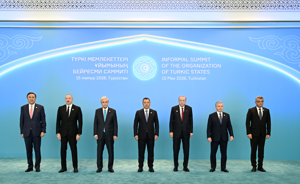 Prezident İlham Əliyev Türküstanda TDT-nin qeyri-rəsmi Zirvə görüşündə çıxış edib (FOTO) (YENİLƏNİB)