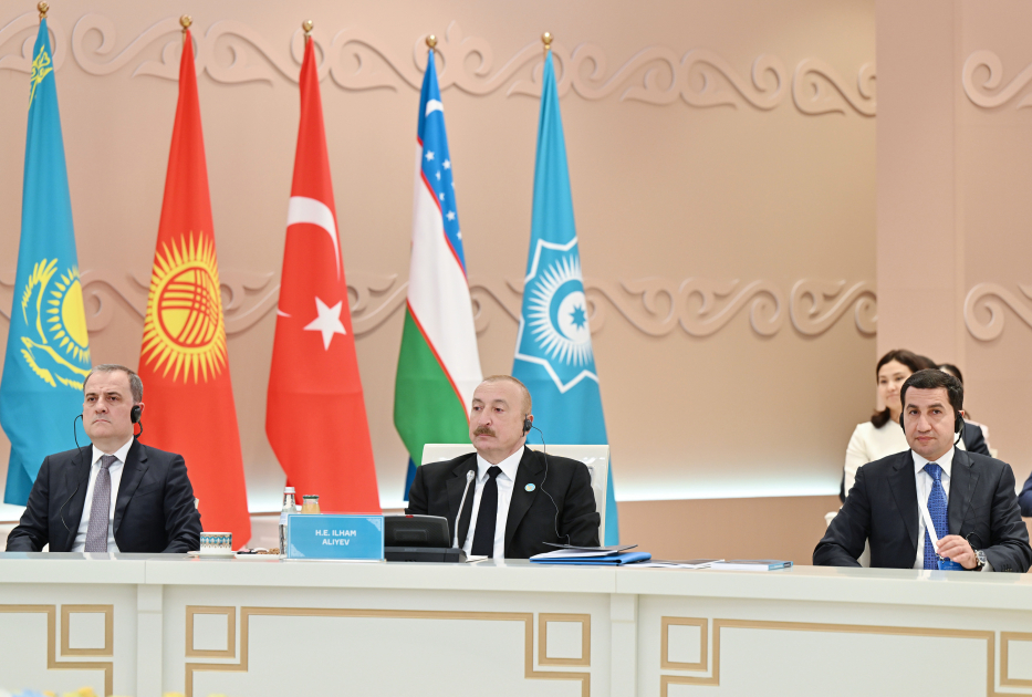 Prezident İlham Əliyev Türküstanda TDT-nin qeyri-rəsmi Zirvə görüşündə çıxış edib (FOTO) (YENİLƏNİB)