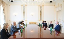 Prezident İlham Əliyev BMT-nin Məskunlaşma Proqramının icraçı direktorunu qəbul edib (FOTO)