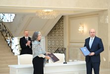 Prezident İlham Əliyev BMT-nin Məskunlaşma Proqramının icraçı direktorunu qəbul edib (FOTO)