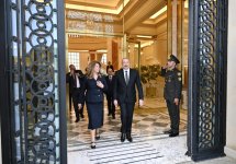Prezident İlham Əliyev Bolqarıstan Prezidenti ilə görüşüb (FOTO)