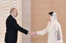 Prezident İlham Əliyev Pakistanın Pəncab əyalətinin Baş nazirini qəbul edib (FOTO)