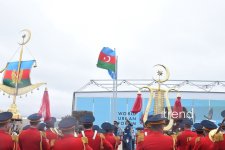 Bakı Olimpiya Stadionunda Azərbaycanın və BMT-nin bayraqları qaldırılıb (FOTO/VİDEO)