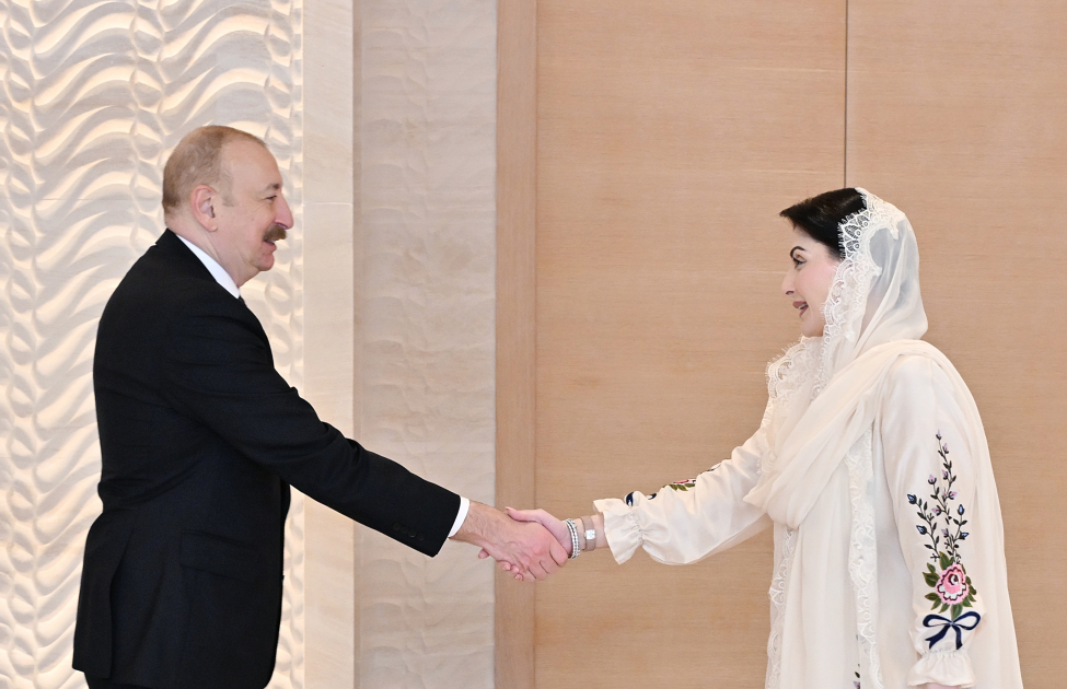 Prezident İlham Əliyev Pakistanın Pəncab əyalətinin Baş nazirini qəbul edib (FOTO)