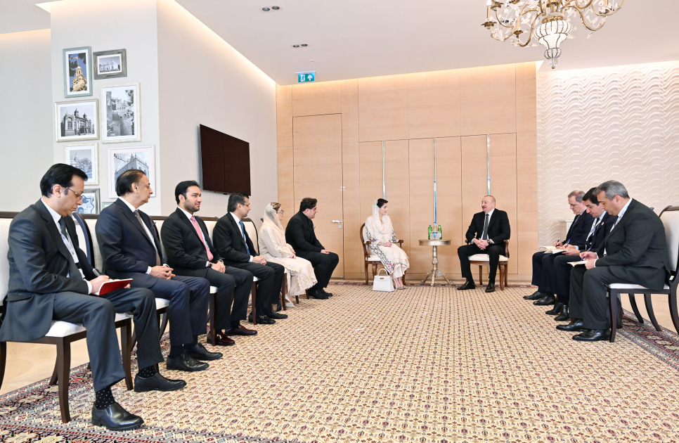 Prezident İlham Əliyev Pakistanın Pəncab əyalətinin Baş nazirini qəbul edib (FOTO)