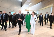 Prezident İlham Əliyev və Birinci xanım Mehriban Əliyeva Ümumdünya Şəhərsalma Forumunun 13-cü Sessiyasının açılış mərasimində iştirak ediblər (FOTO/VİDEO)