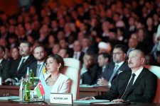 Prezident İlham Əliyev və Birinci xanım Mehriban Əliyeva Ümumdünya Şəhərsalma Forumunun 13-cü Sessiyasının açılış mərasimində iştirak ediblər (FOTO/VİDEO)