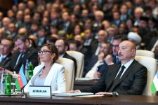 Prezident İlham Əliyev və Birinci xanım Mehriban Əliyeva Ümumdünya Şəhərsalma Forumunun 13-cü Sessiyasının açılış mərasimində iştirak ediblər (FOTO/VİDEO)